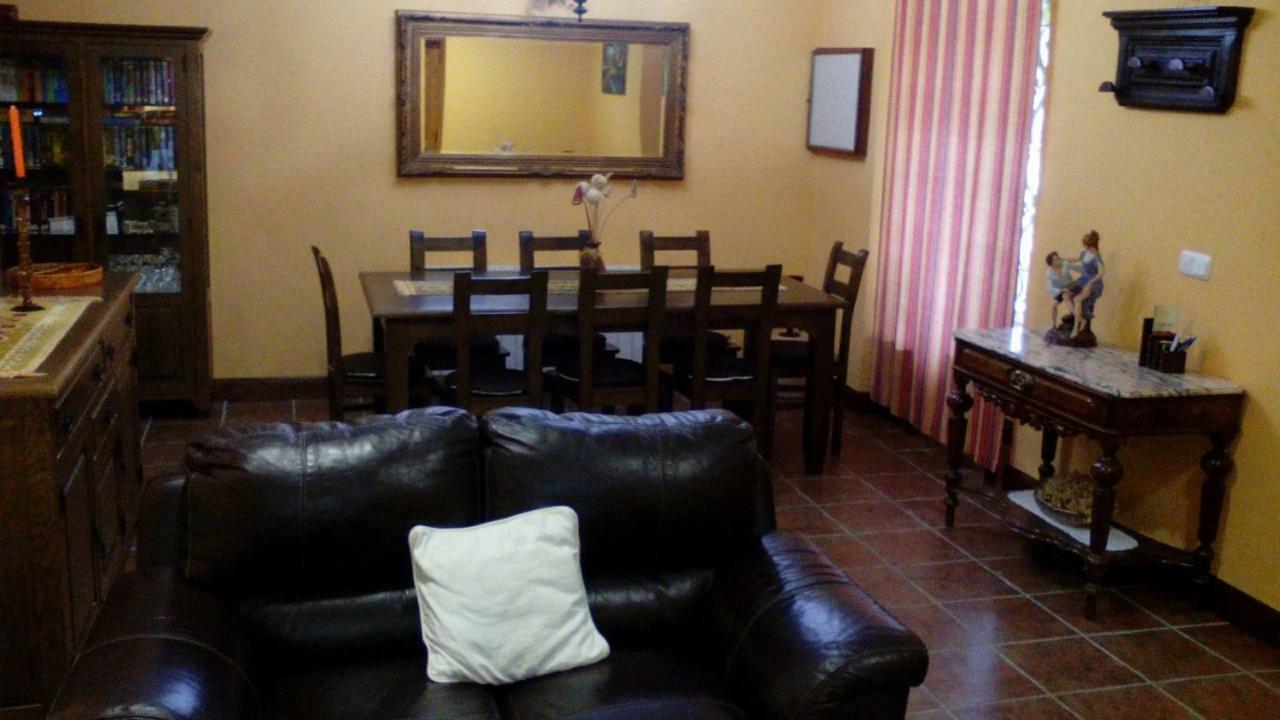 El Condado Casa Rural フエンテス・デ・オニョロの戦い エクステリア 写真